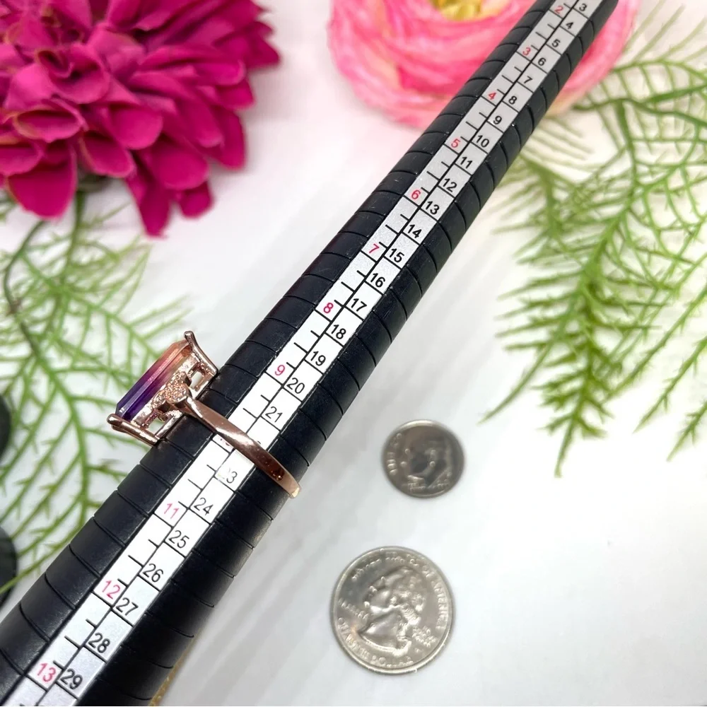 NEW⚜️Ombré Crystal Rose Gold Cocktail Ring - Picture 7 of 8